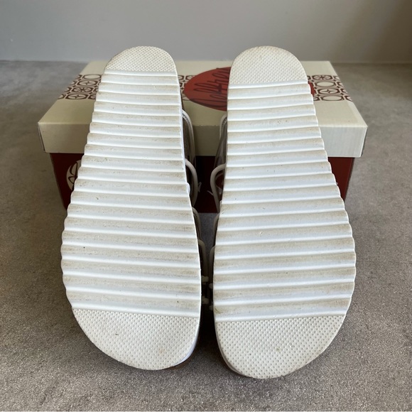 Jeffrey Campbell Fatu Sandal - clear/white - Picture 8 of 9